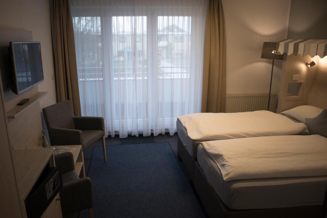 Hotel Am Friesenstrand Tossens Exterior foto