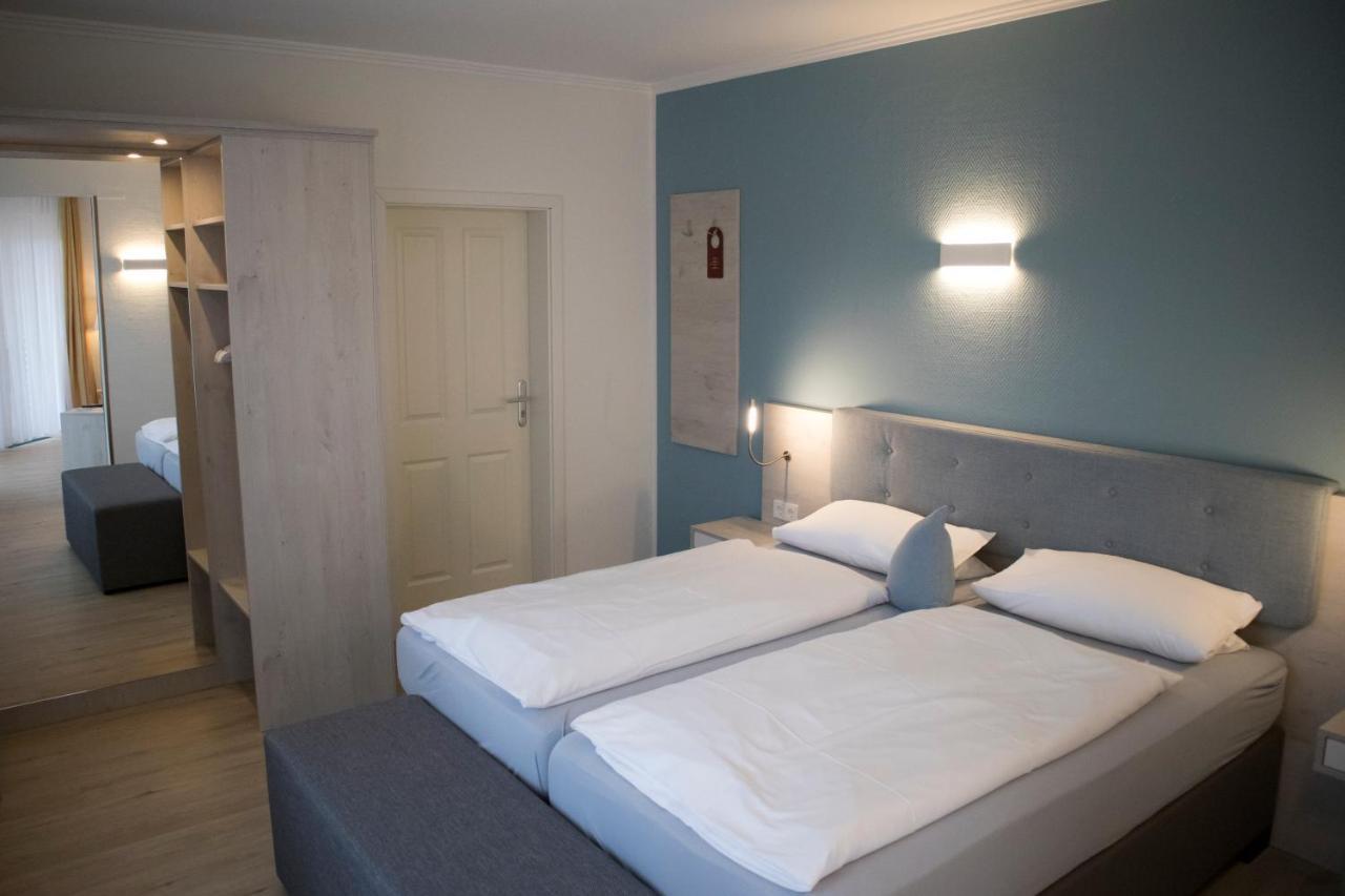 Hotel Am Friesenstrand Tossens Exterior foto